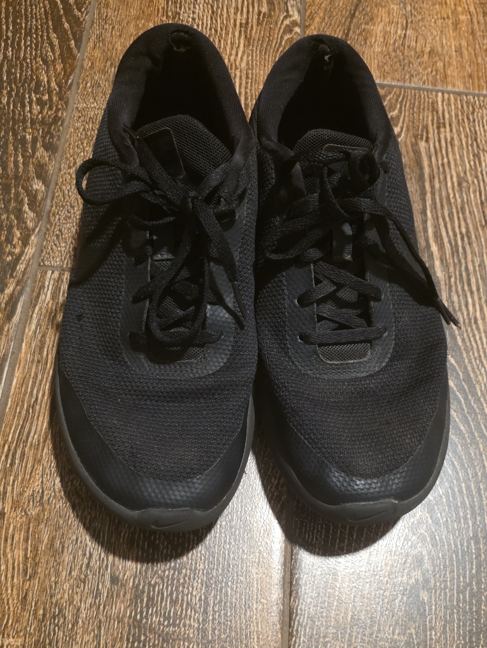 Women's Black Knit Lace-Up Athletic Sneakers